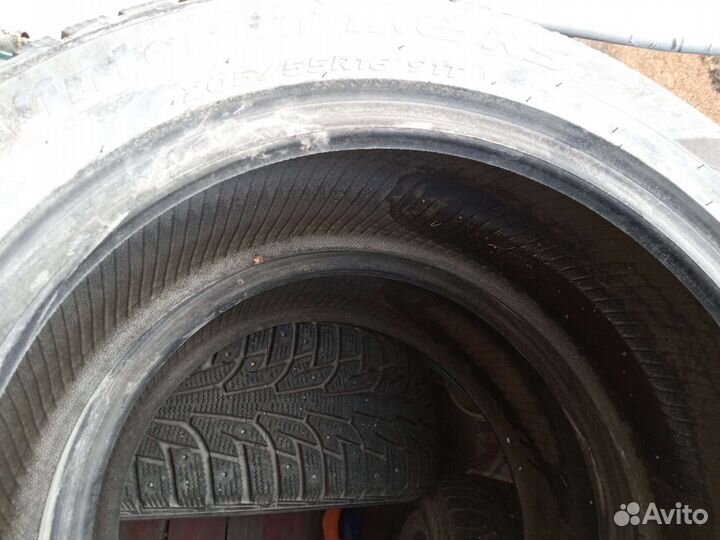 Hankook Winter I'Pike 205/55 R16
