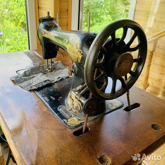Швейная машина Singer 1896