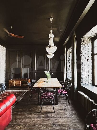 3-к. квартира, 100 м², 4/4 эт.