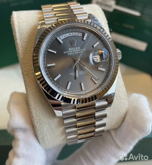 Часы Rolex Day-Date 40 mm White Gold
