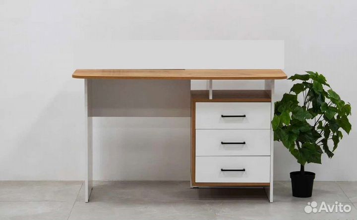 Лайт Стол компьютерный