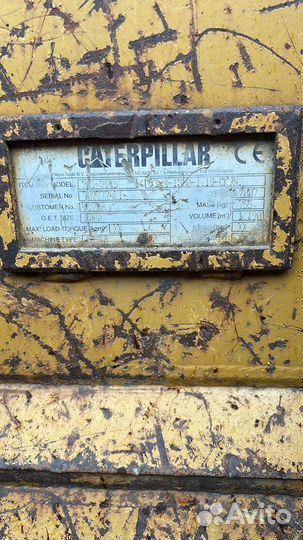 Caterpillar ковш