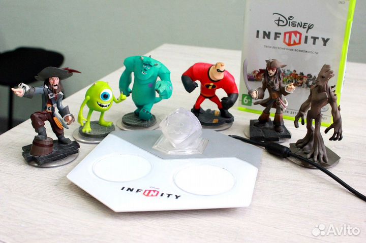 Disney Infinity (+ 6 фигурок)