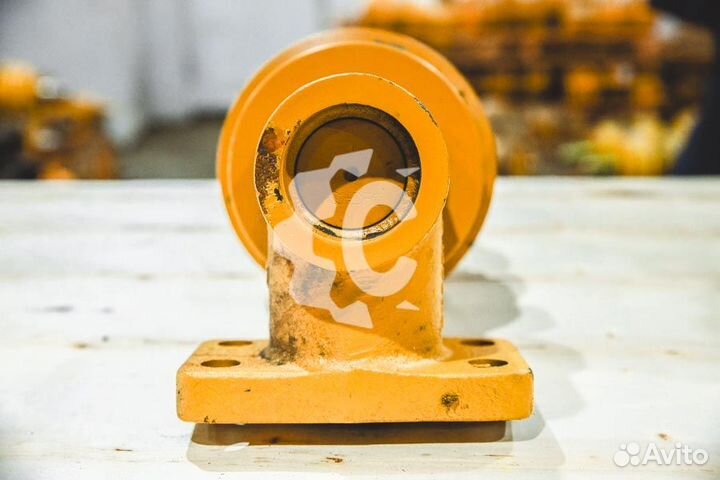 Каток поддерживающий solar220LC-V 2270-1005