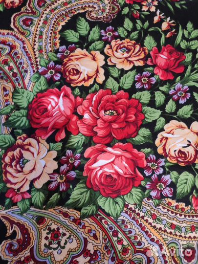 Платки в русском стиле