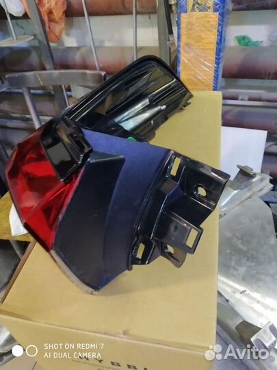 Фонарь задний левый Toyota rav4