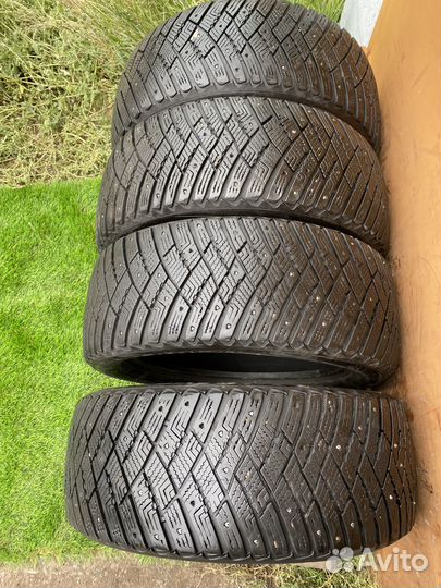 Goodyear UltraGrip 215/55 R16