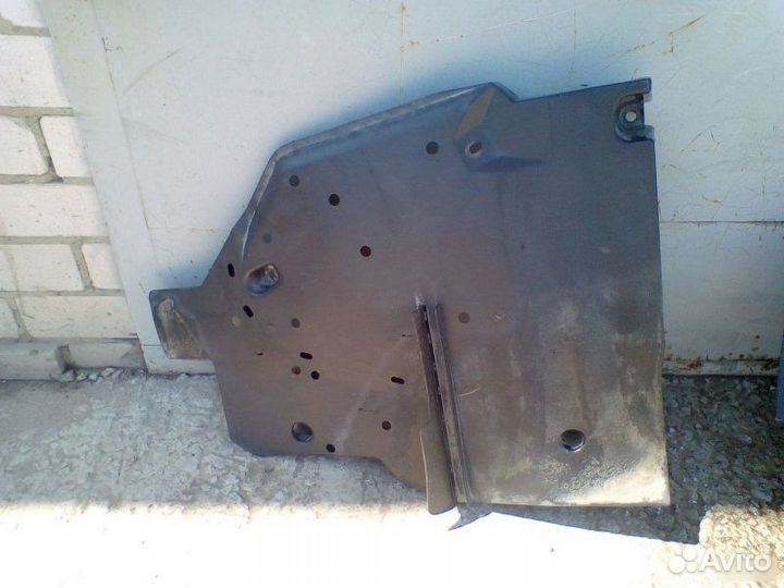 Защита бака Subaru Tribeca B9