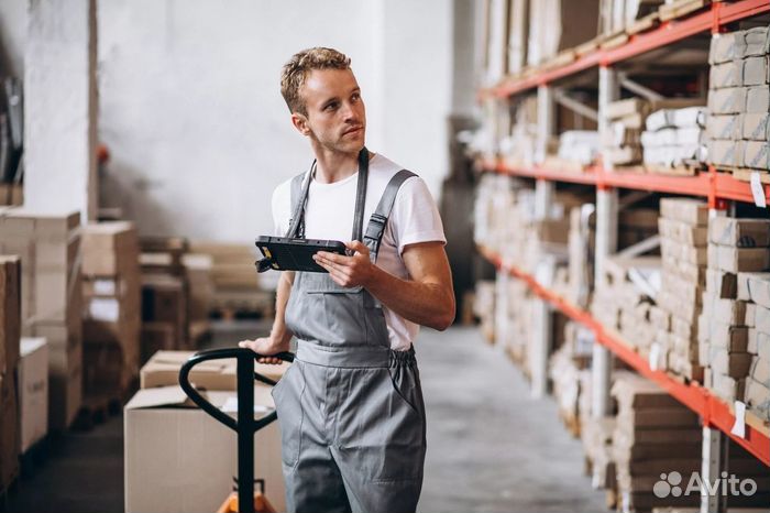 Разнорабочий на смену безнал