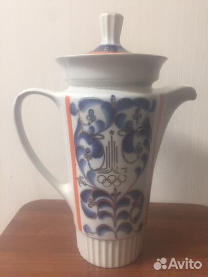 Чайник кофейник фарфор и стоканы