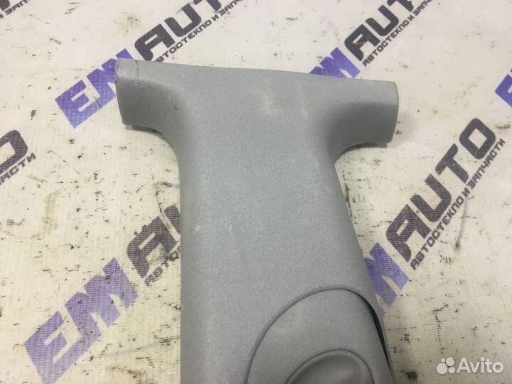 Накладка средней стойки левая верхняя Форд Фокус 1