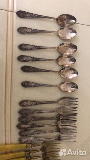 Старинные вилки ножи