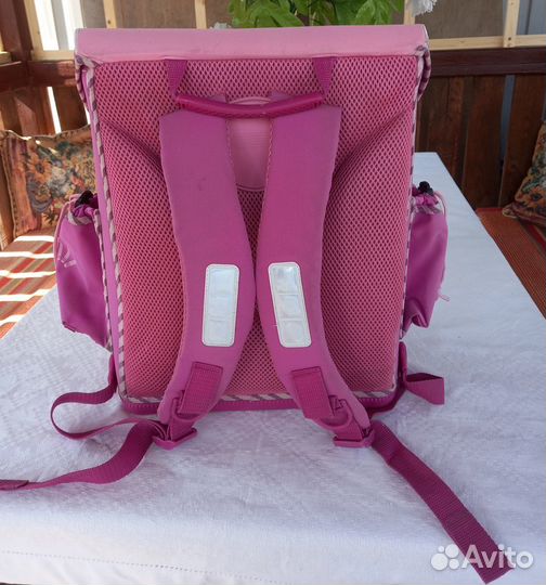 Рюкзак школьный для девочки ортопедический