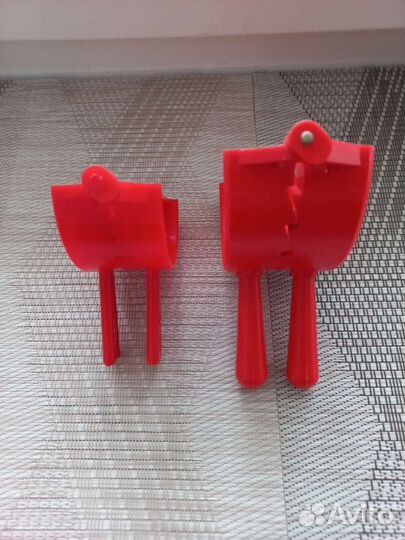 Приспособление для лепки пельменей и вареников