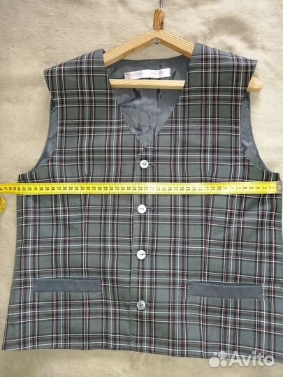 Жилетка для мальчика школьная