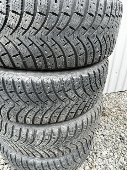 Michelin X-Ice North XIN2 215/65 R16 102T