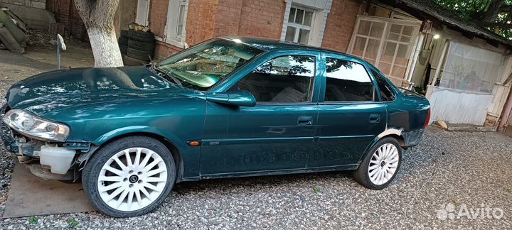 Опель Вектра b