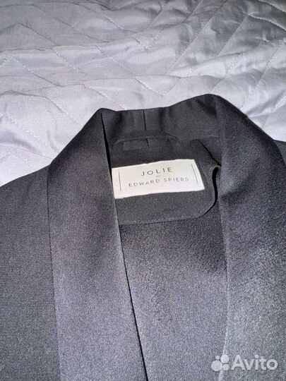 Пиджак женский черный