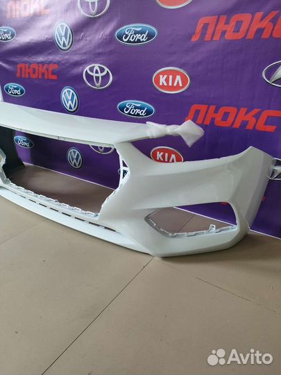 Бампер Hyundai Solaris (2017-2020) Белый