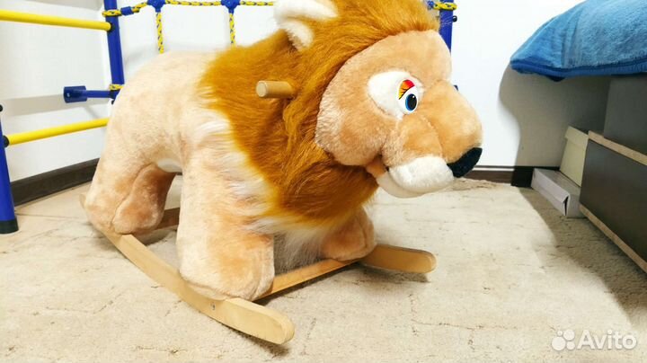 Лев Качалка