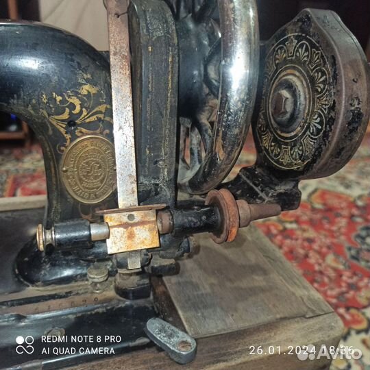 Швейная машина,Карлосруэ, на запчасти