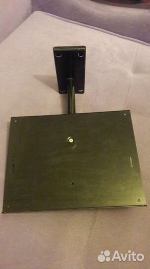 Кронштейн для телевизора на стену поворотный