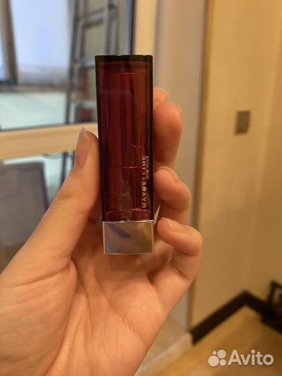 Помада Maybeline New York