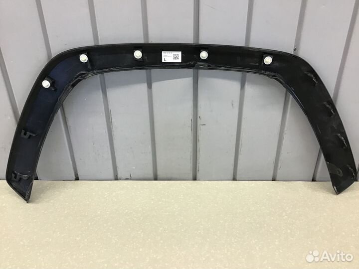 Накладка переднего крыла левого Toyota RAV 4 2018