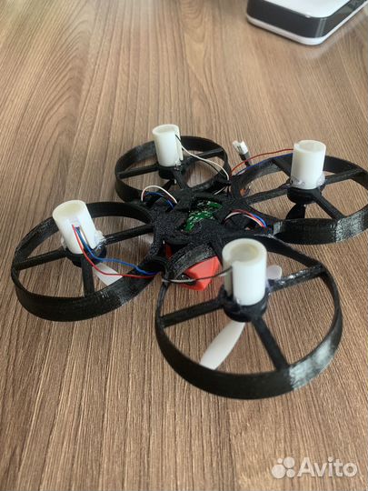 Fpv Квадрокоптер тинивуп, fpv дрон