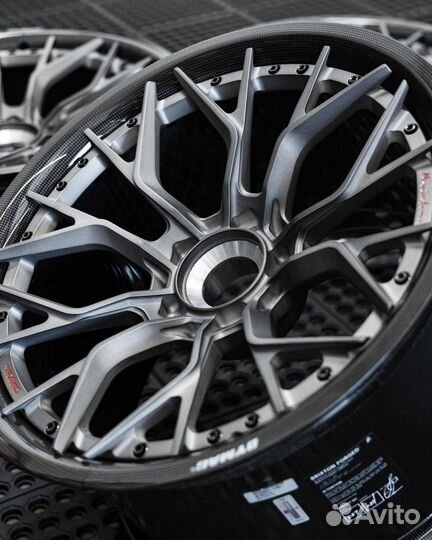 Кованые диски GT Forged R21 для Mercedes G класс