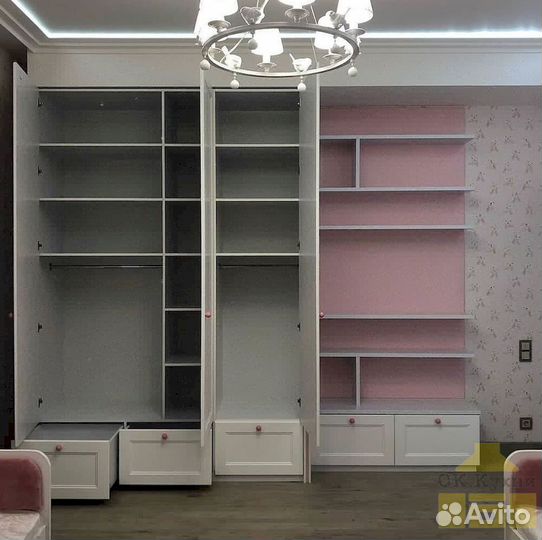 Шкаф светлый