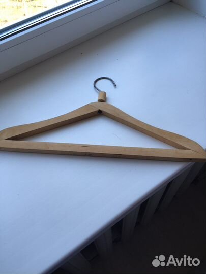 Плечики деревянные