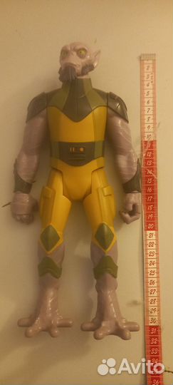 Настольная фигурка