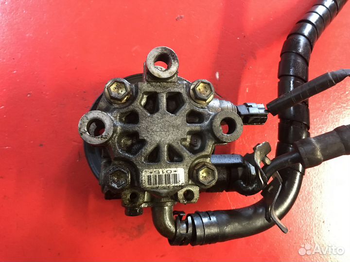 Насос гур Toyota Camry V30 2az-fe