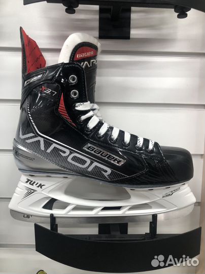 Коньки bauer x3.7 SR