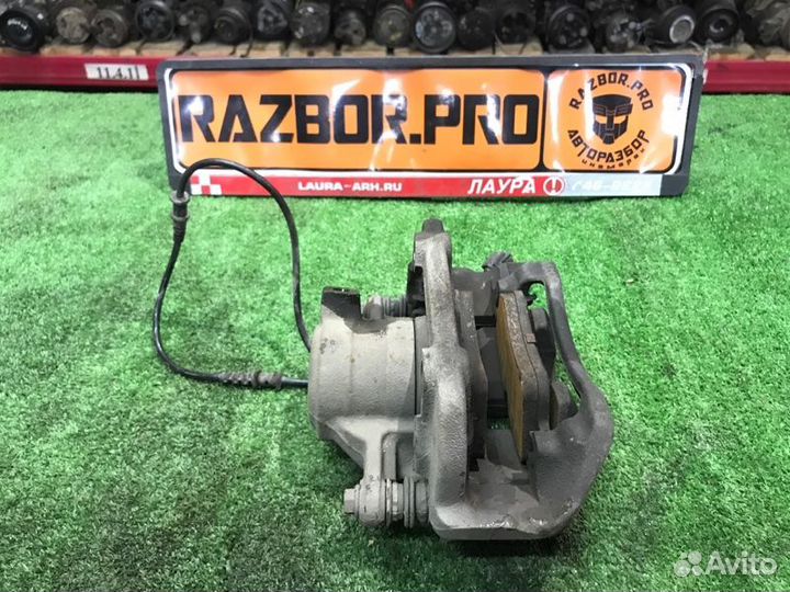 Суппорт тормозной передний левый Mercedes-Benz