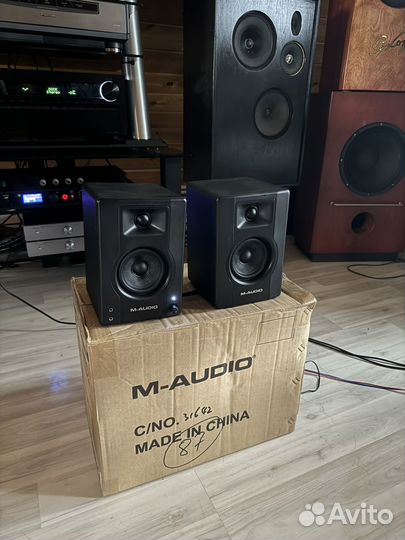 Студийные мониторы m-audio bx3