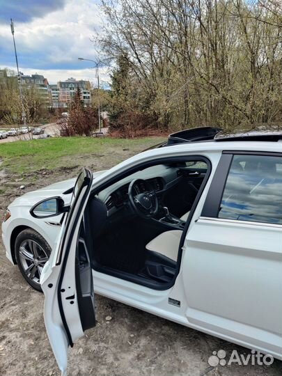 Volkswagen Jetta 1.4 AT, 2018, 53 300 км