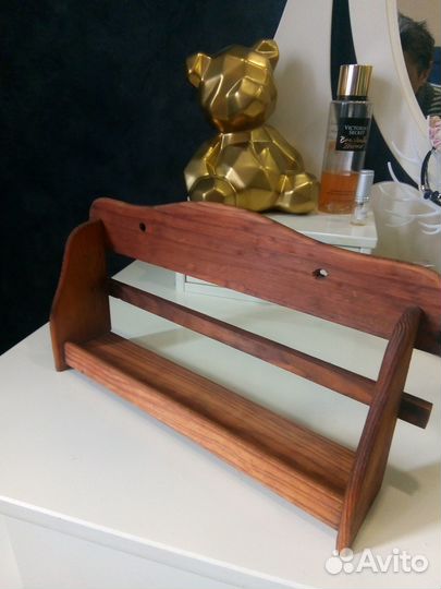 Полка для приправ или эфирных масел