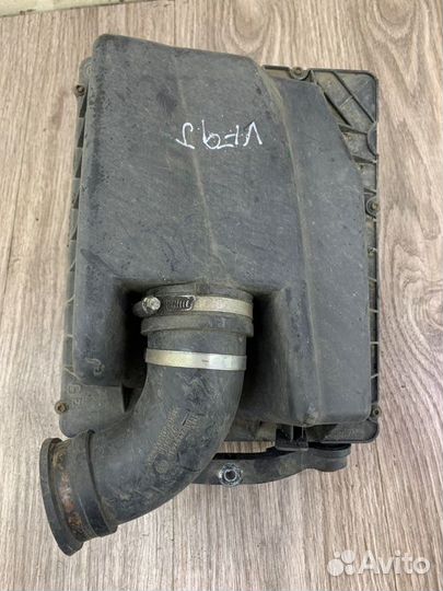 Корпус воздушного фильтра Opel Astra H Z14XEP