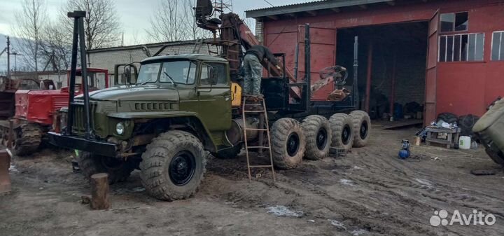 Трелеочный трактор гусеничный тдт 55 Онежец