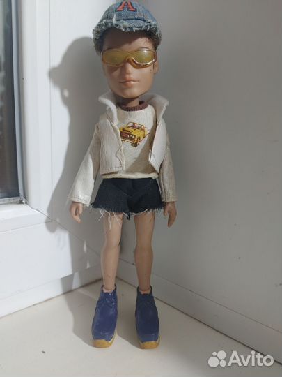Кукла Bratz