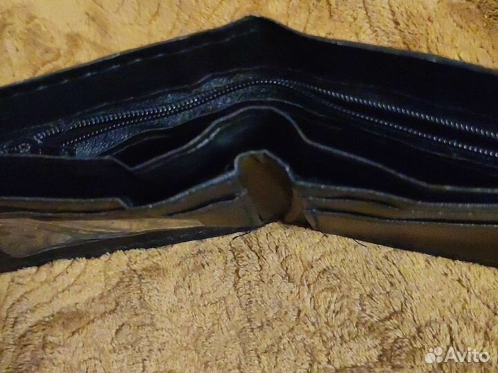 Бумажник мужской кожаный