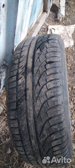 Michelin Agilis Plus 215/55 R16