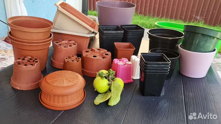 Кашпо горшок для цветов