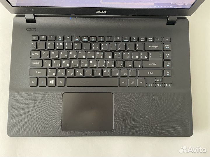 Мощный ноутбук Acer как новый8gb/4ядра/SSD