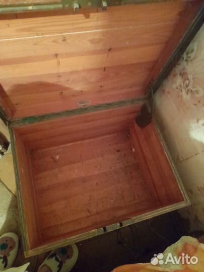 Сундук деревянный старинный