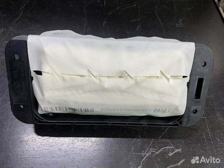 Подушка безопасности пасажира мерседес w218