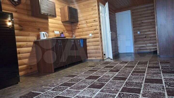 Комната 37 м² в 1-к., 2/3 эт.