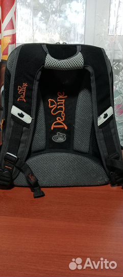 Продам школьный рюкзак